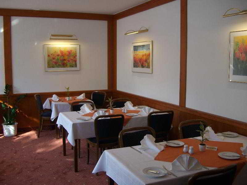 Hotel-Restaurant Zum Roeddenberg Osterode am Harz Екстериор снимка